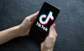 Мадиев призвал казахстанцев не использовать VPN при сбоях в TikTok
