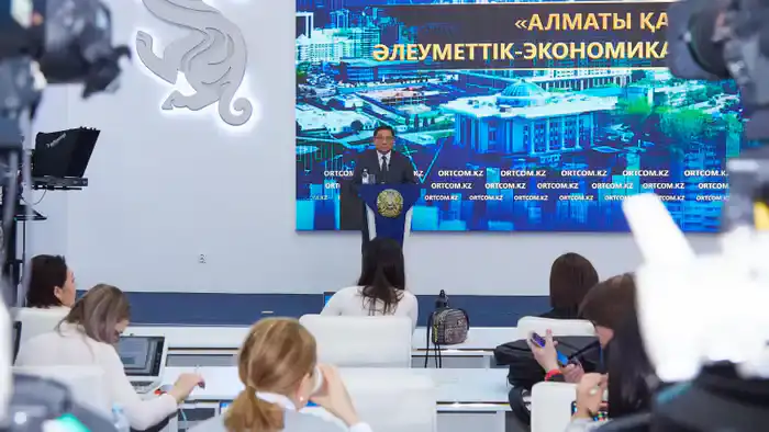 Досаев отметил, что они занимались решением старых проблем больше года