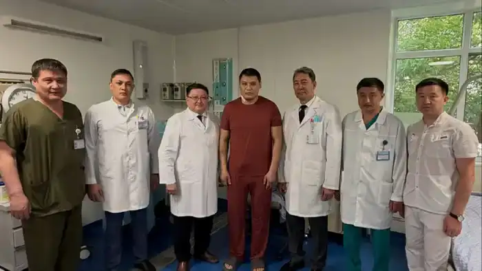 Заместитель акима Шымкента Руслан Берденов выписан из больницы после покушения