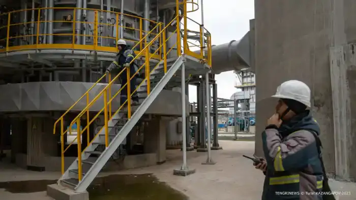 Рост нефтедобычи в Казахстане и ОПЕК+: новые вызовы для глобального рынка и экологии