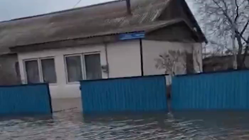 Каждый год одни и те же дома затапливаются, и от акима требуют принять меры