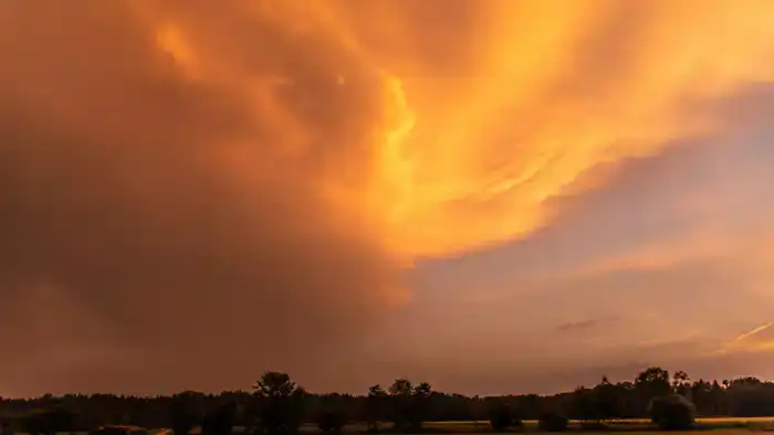 Погода в Казахстане: где 7 мая ожидаются грозы и пыльные бури