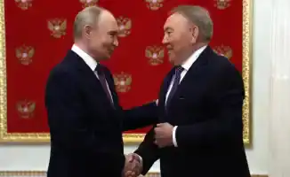 Ашимбаев в Астане: Визит Назарбаева в Москву не стоит переоценивать