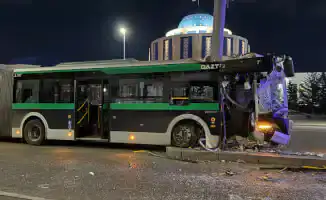 Трагедия в Астане: юный пассажир автобуса лишился ног после аварии