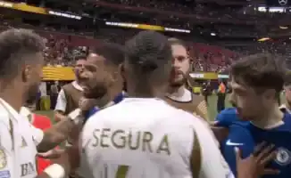 Общественность в шоке: потасовка на дебюте 'Челси' в клубном чемпионате мира