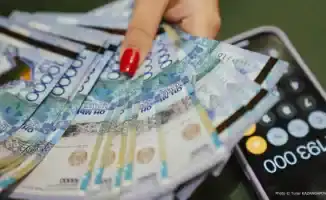 Общественность обсуждает инициативу депутата Стамбекова по изменению кредитных правил