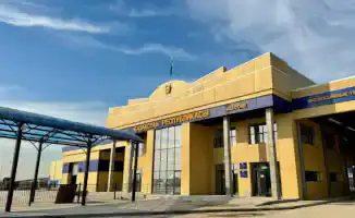 Экономические потери и социальное напряжение: как пробки на узбекской границе влияют на регион