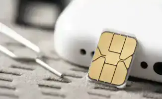 Новые правила мобильной связи в России: массовое отключение сим-карт для иностранцев с 1 июля 2025 года