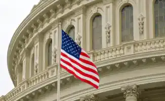 Сенаторы спасают программу борьбы со СПИДом: как это повлияет на международные усилия в здравоохранении?