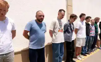 В Баку задержаны восемь россиян по подозрению в участии в ОПГ — арест на четыре месяца