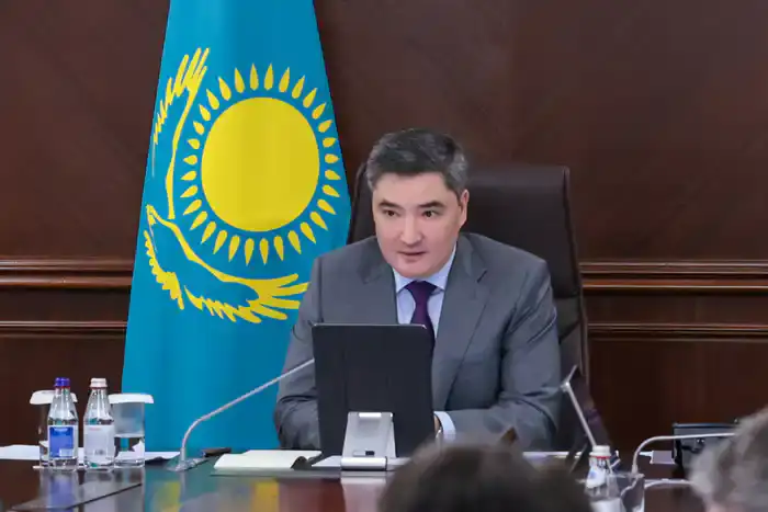 Олжас Бектенов в правительстве