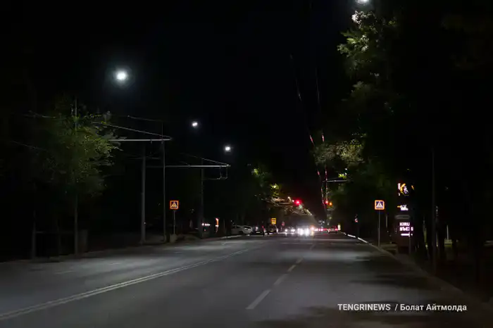 Освещение на проспекте Сейфуллина (Алматы) 13 августа 2025 года