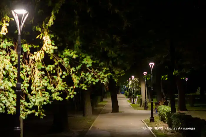 Парк имени 28 гвардейцев-панфиловцев, 13 августа 2025 года. Фото: ©️ / Болат Айтмолда