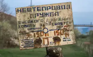 Украинские дроны атаковали нефтепровод 'Дружба', что привело к остановке поставок нефти в Венгрию