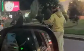 Алматы: Самокатчики, разогнавшиеся по проспекту Аль-Фараби, задержаны полицией после скандального видео