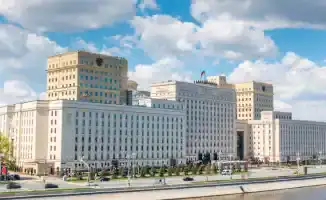 Чистки в Минобороны: генерал в сети хищений