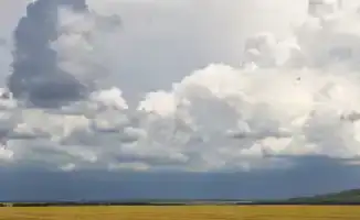 Гроза и ветер: Астана и Алматы в ожидании сюрпризов