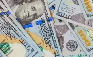 Снижение курса доллара в Казахстане 12 августа: как это повлияет на экономику и потребительские цены