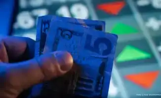 Курс доллара в Казахстане упал до 538 тенге: свежие данные с торгов 19 августа