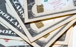 Курс доллара в Казахстане достиг 540 тенге: возможные экономические последствия для населения и бизнеса