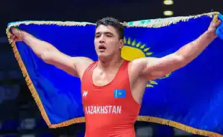 Молодые звезды борьбы Казахстана завоевали 3 медали на чемпионате мира U-20, продолжая успешное выступление сборной по вольной борьбе.