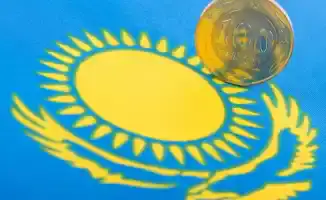 Казахстан увеличивает социальные выплаты на 10%: правительство одобрило трехлетний бюджет на 10,7 триллиона тенге для индексации пенсий