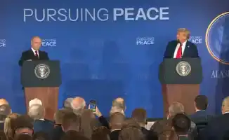 Трамп и Путин подводят итоги встречи на Аляске: "Сделки пока нет"