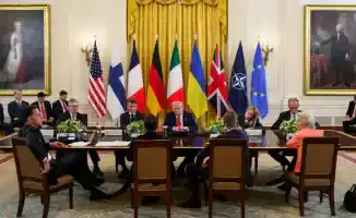 Трамп и Зеленский обсуждают сотрудничество на фоне растущих социальных ожиданий в Европе