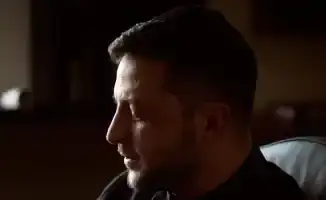 Зеленский: Украина больше не согласовывает удары по России с США, использует собственное оружие