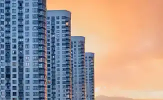 Казахстан: недвижимость дорожает, Астана и Алматы вне конкуренции