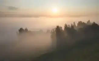 Жители Астаны и Алматы готовятся к ранней осени: синоптики прогнозируют изменения погоды