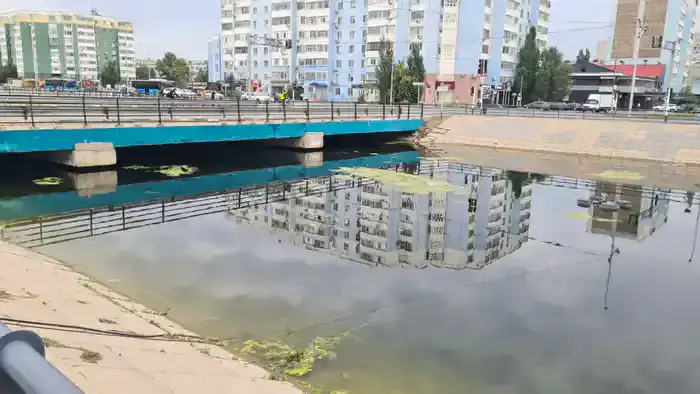 Река Сазды в центре Актобе. Фото: ©️