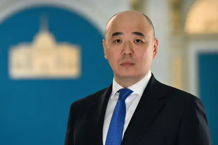 Канат Шарлапаев