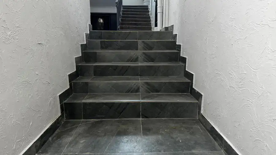 Подъезд после ремонта