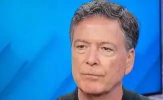 Федеральное жюри в Вирджинии предъявило обвинение бывшему директору ФБР Джеймсу Коми