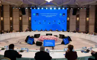 В Алматы прошел второй казахстанско-российский медиафорум, на котором обсуждались вопросы фейков и дезинформации в медиа. Участники форума акцентировали внимание на важности борьбы с недостоверной информацией и необходимости повышения медиа-грамотности ср