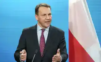 Польша поднимает вопрос о безопасности границ Украины: Сикорский о необходимости защиты территорий