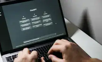 Масштабное исследование использования ChatGPT: анализ 1,5 миллиона диалогов от OpenAI