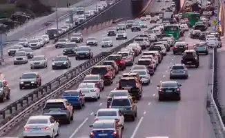 Алматы: Проблемы общественного транспорта и пробки в начале учебного года подчеркивают необходимость масштабных изменений в городской инфраструктуре