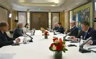 Токаев в Китае: Строим мосты между НПЗ и ИИ — инвестиции как ключ к новым горизонтам