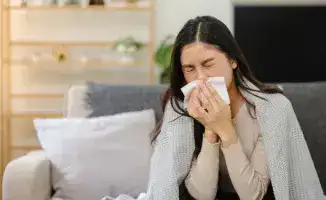 Алматинцы сообщают о резком всплеске аллергии: симптомы ухудшения самочувствия после обеда