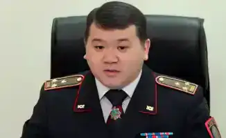 Министр внутренних дел Ержан Саденов подтвердил, что бывший главный транспортный прокурор Максат Дуйсенов объявлен в розыск
