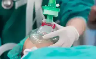 Скандал в центре Сызганова: актриса Айнур разожгла огонь, врач покинул пост, а министр здравоохранения Акмарал Альназарова пытается потушить пламя