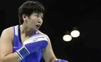 Гульсая Ержан: Боксерская фурия, разрывающая тьму на пути к чемпионству!