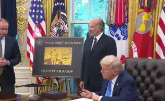 Трамп представляет золотую карту: ускоренный способ получения визы