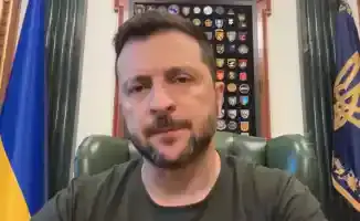 Зеленский обещает ответные меры на атаки России, угрожая энергетической стабильности страны