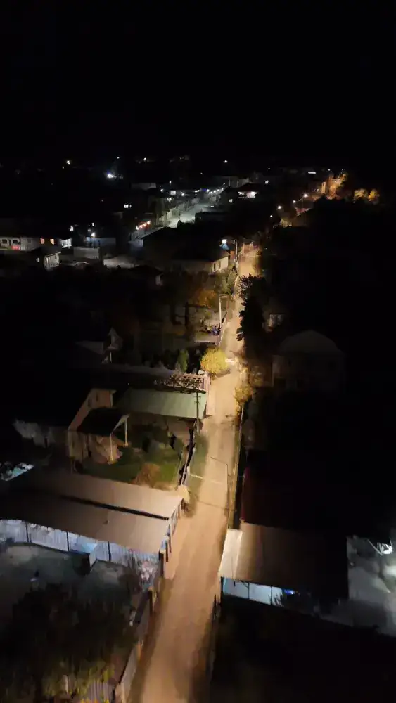 В Наурызбайском районе модернизируют освещение на 51 улице (2)