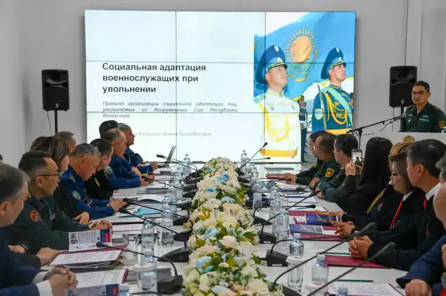 В Министерстве обороны обсудили вопросы социальной интеграции военнослужащих после увольнения в запас (2)