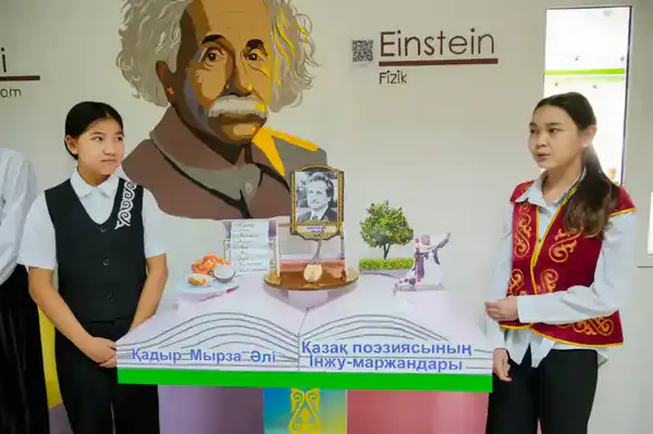 В столичной школе прошла конференция, объединяющая науку, культуру и воспитание (4)