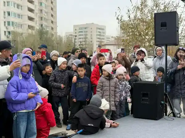 Праздничный концерт ко Дню Республики прошел в столичном сквере «Жагалау» (2)